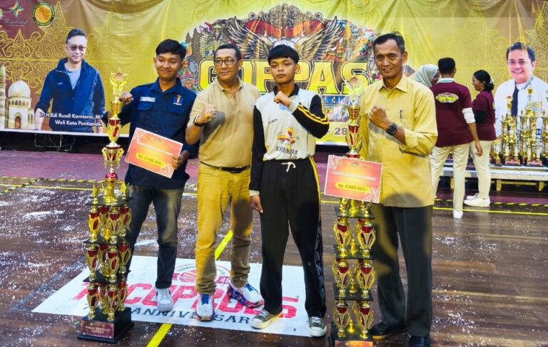 Harumkan Nama Madrasah, Tim Paskibra MTs.N 2 Pontianak Juara Umum di Ajang COFPAS 2025