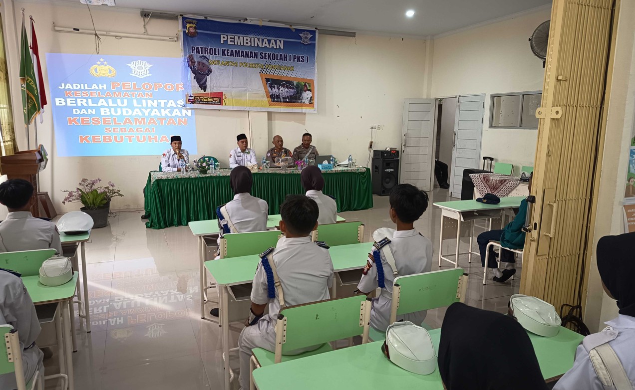Wujudkan Pelajar Pelopor Keselamatan, Siswa MTs.N 2 Pontianak Ikuti Pembinaan PKS dari Satlantas Polresta Pontianak Pembinaan PKS