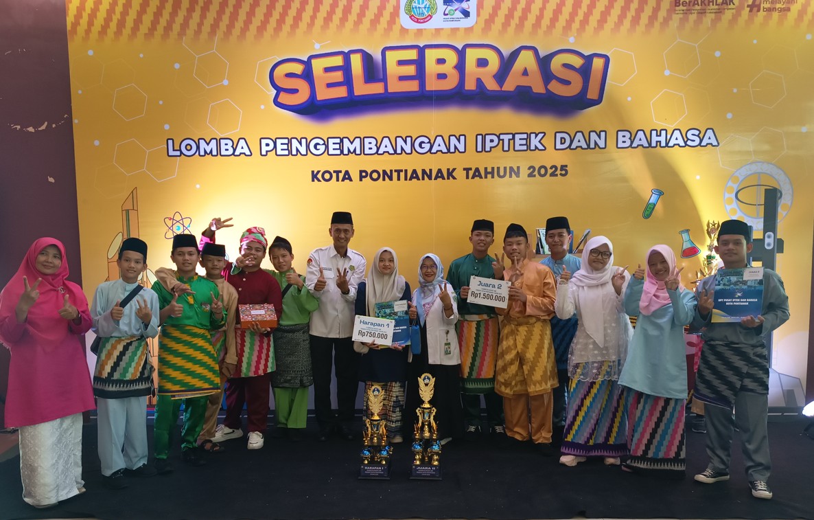 Perwakilan MTs. Negeri 2 Pontianak Hadiri Penutupan Lomba Pengembangan Iptek dan Bahasa 2025 Perwakilan MTs. Negeri 2 Pontianak Hadiri Penutupan Lomba Pengembangan Iptek Dan Bahasa 2025